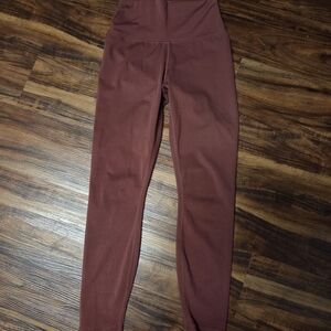 Yogalicious High-Rise Leggings in Mauve/rust Colo Sz Small